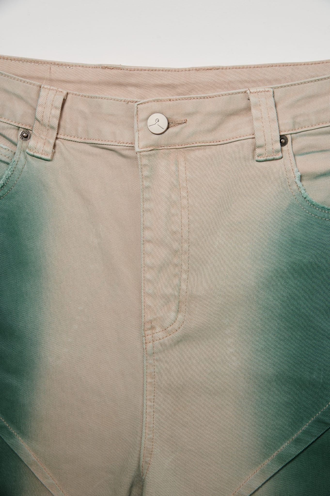 SPRAY WASHED DENIM ( CAMO GREEN)