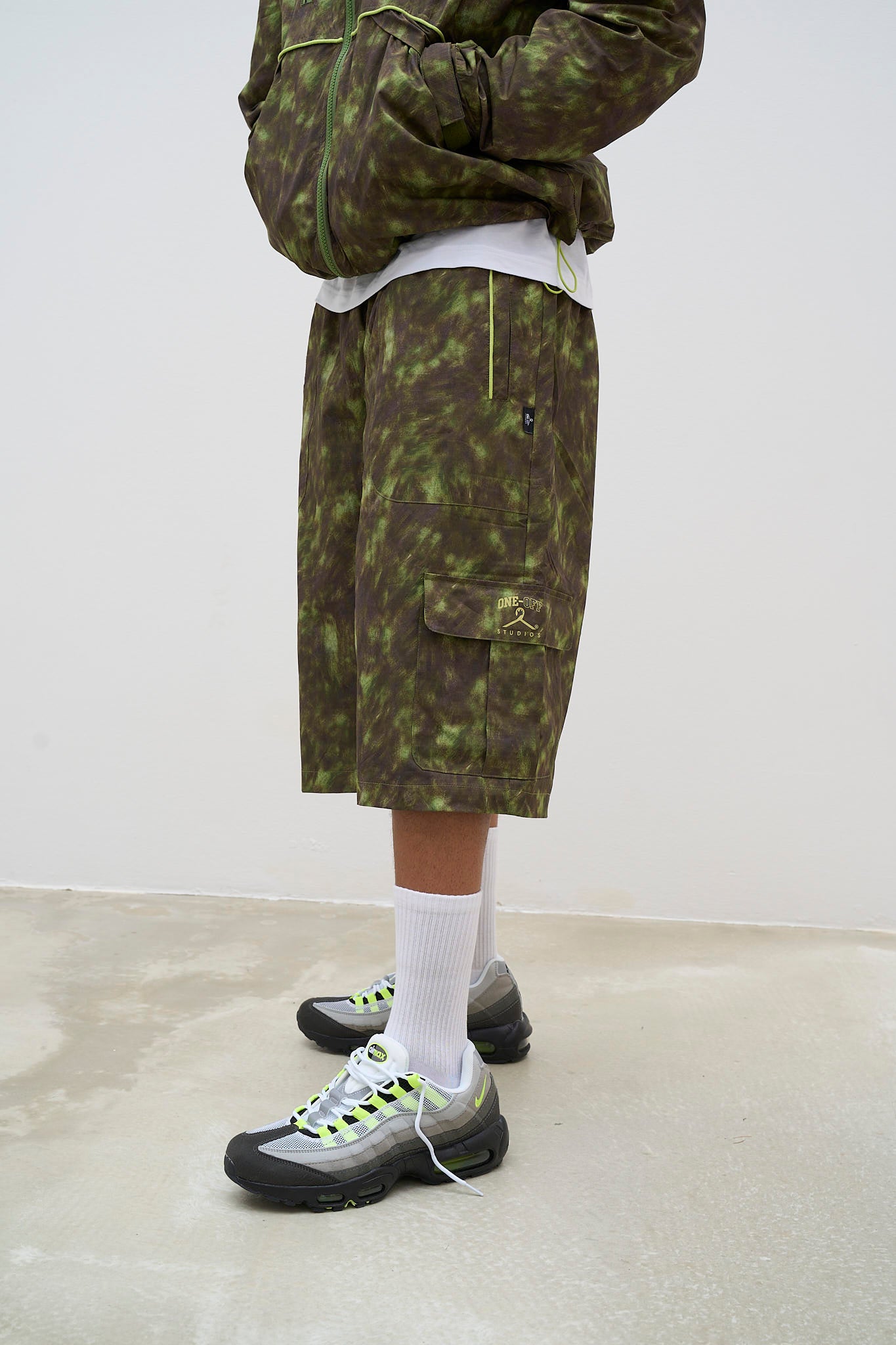 Terre Neon - X CARGO- SHORTS